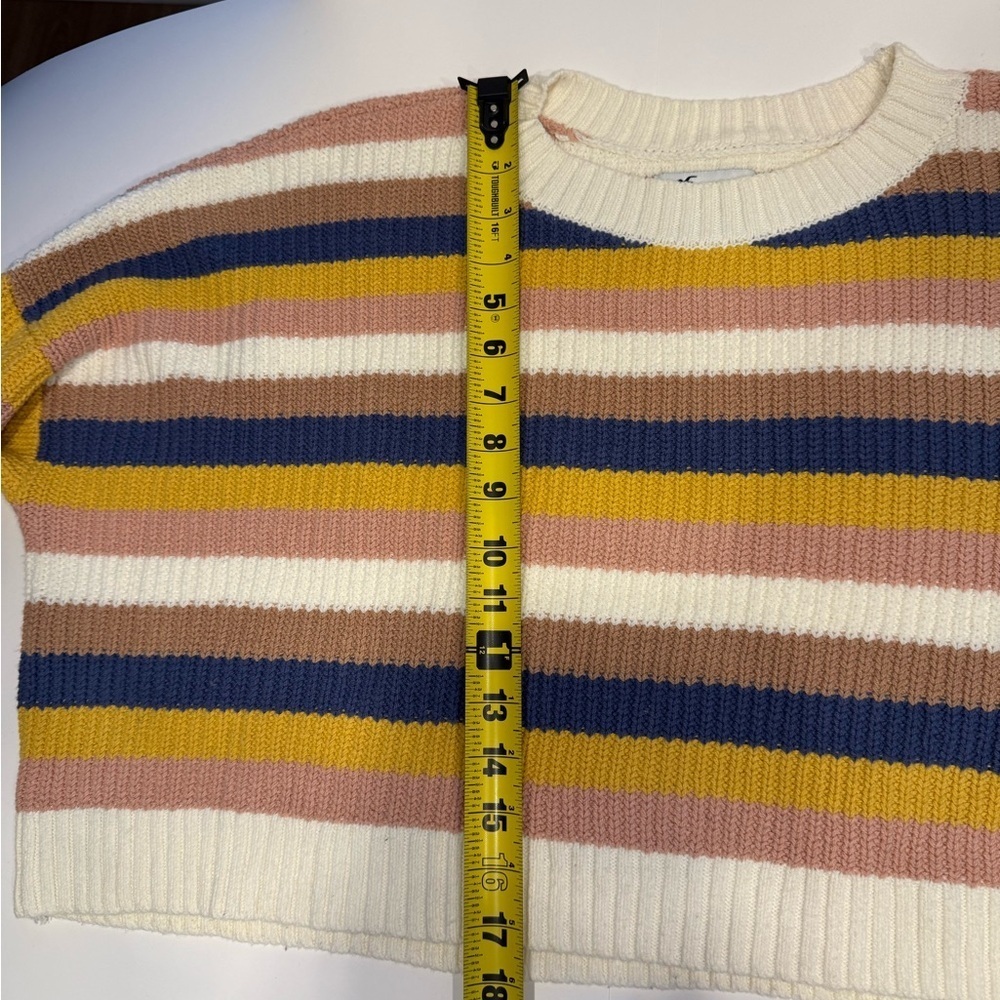Hollister Colorful Striped Crew Neck Sweater cropped - Picture 4 of 6